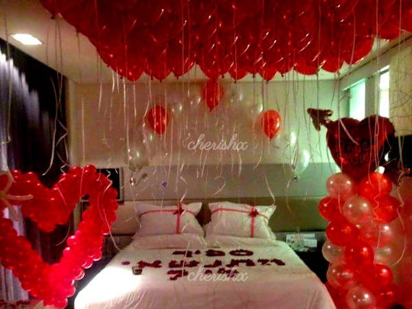 CherishX offers you this Red themed Balloon Room Decoration to have that beautiful 'us' time.