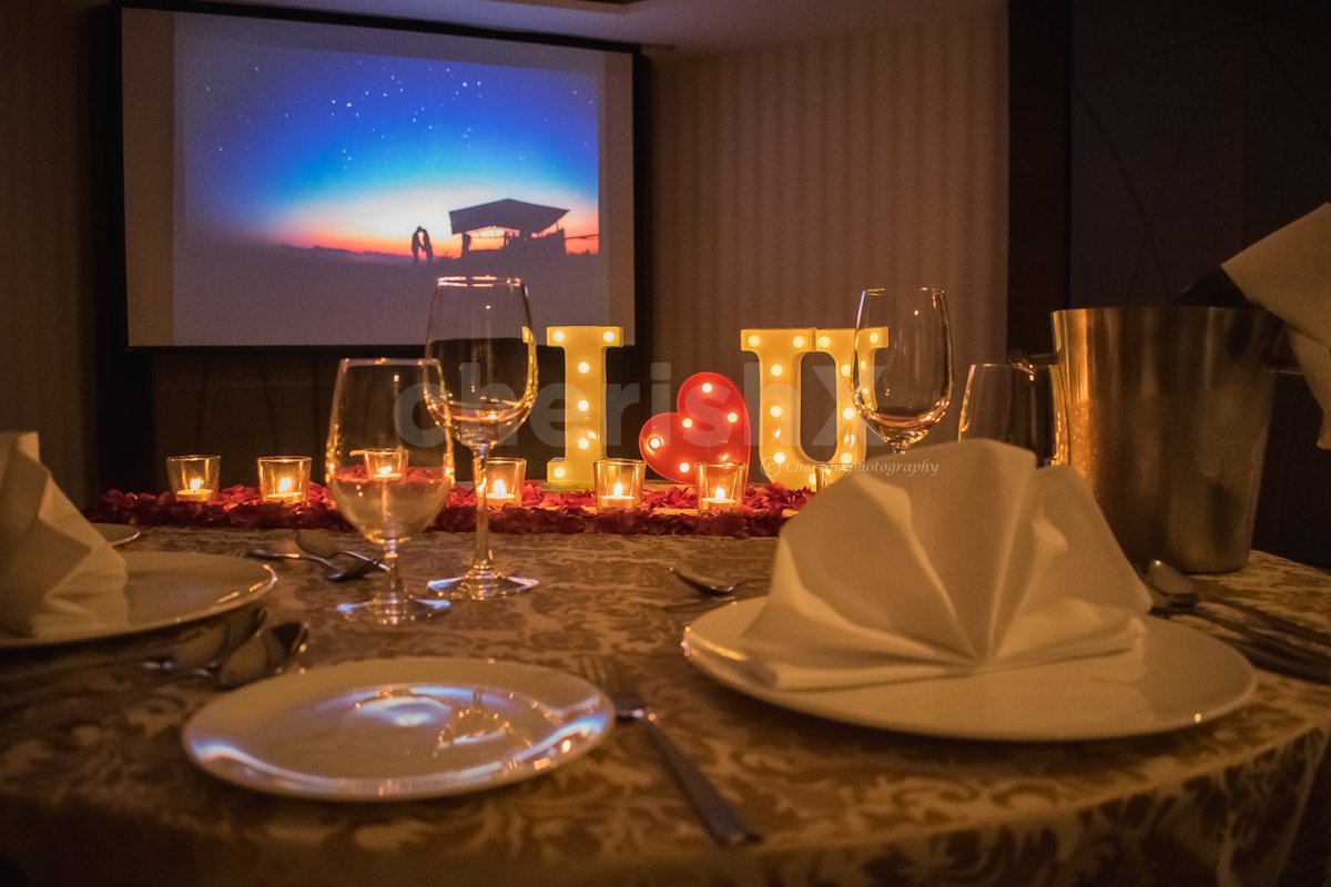 Book a Private Dining Experience for a couple at Radisson, Udyog Vihar