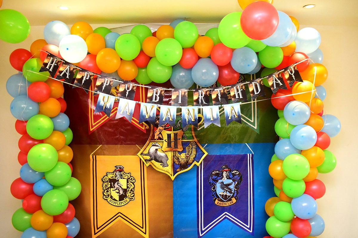 Harry Potter  Harry potter balloons, Harry potter crafts, Harry potter  theme party