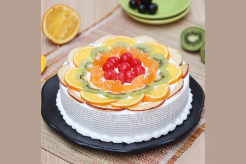 fresh fruit cake by cherishx