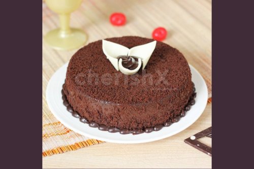 Home delivery of chocolate mud cake by cherishx