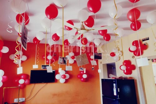 Anniversary special balloon surprise at home