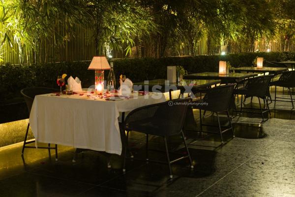 Romantic candlelight dinner at Lalit, CP