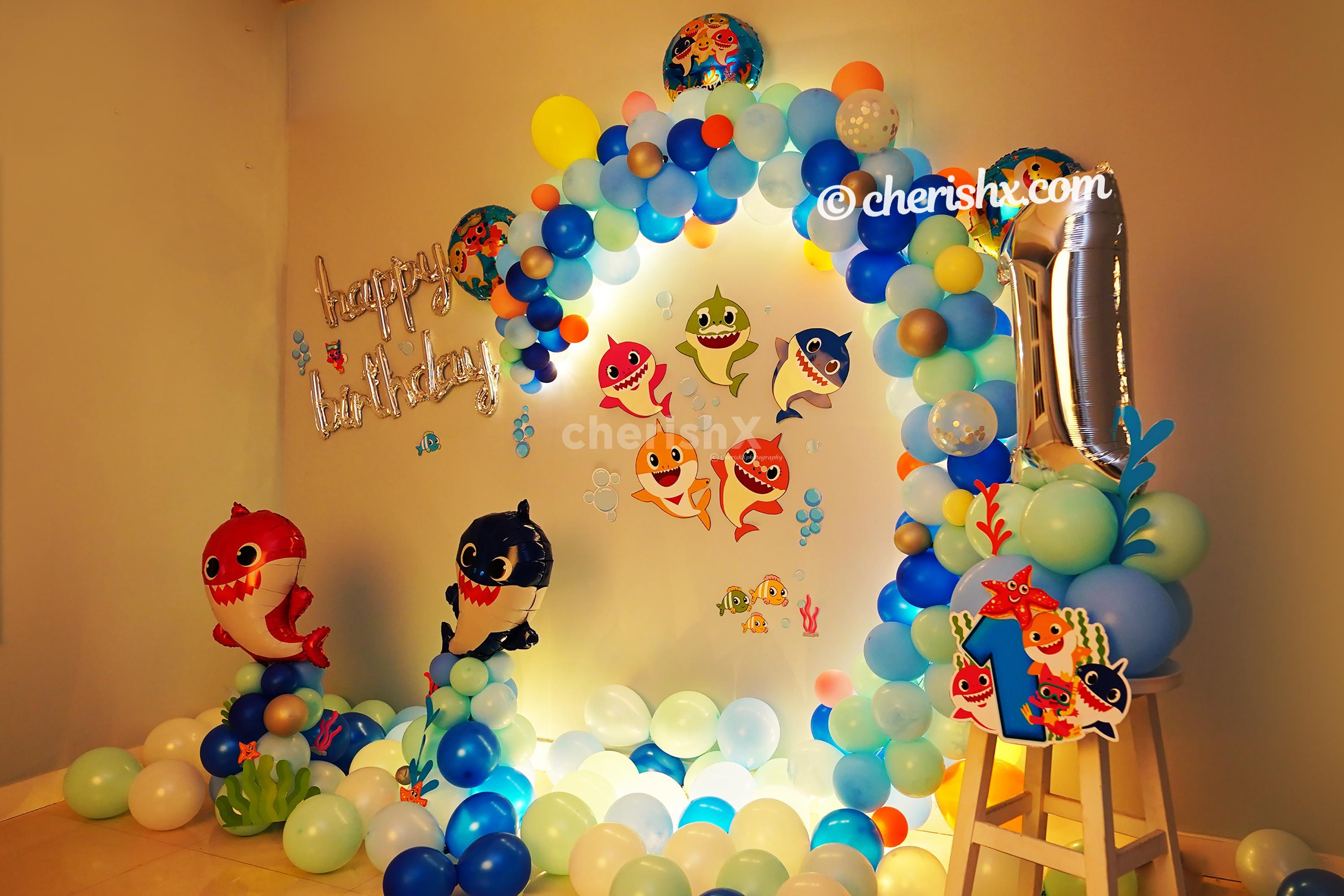 Book a beautiful Baby Shark Birthday Balloon Decor for your