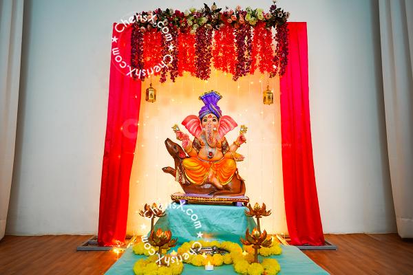 Exotic Ganesh Chaturthi decoration for your home with Flowers