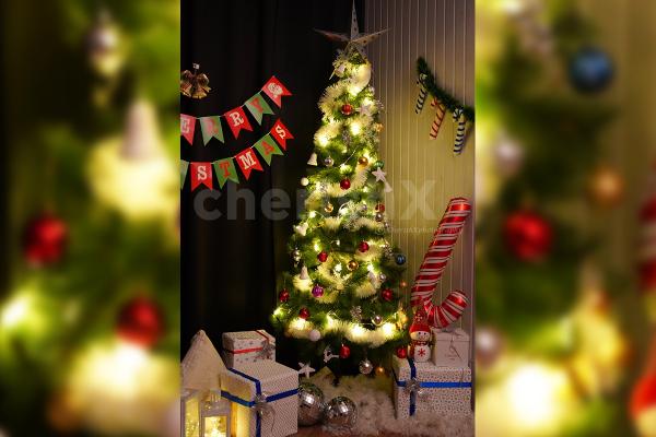 6 Ft Christmas Tree with Ornaments for your Home and Office.