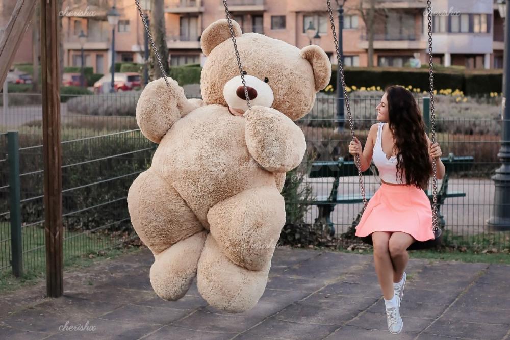Teddy Bear Surprise - Giant Fluffy Teddy bear delivered at home in Del