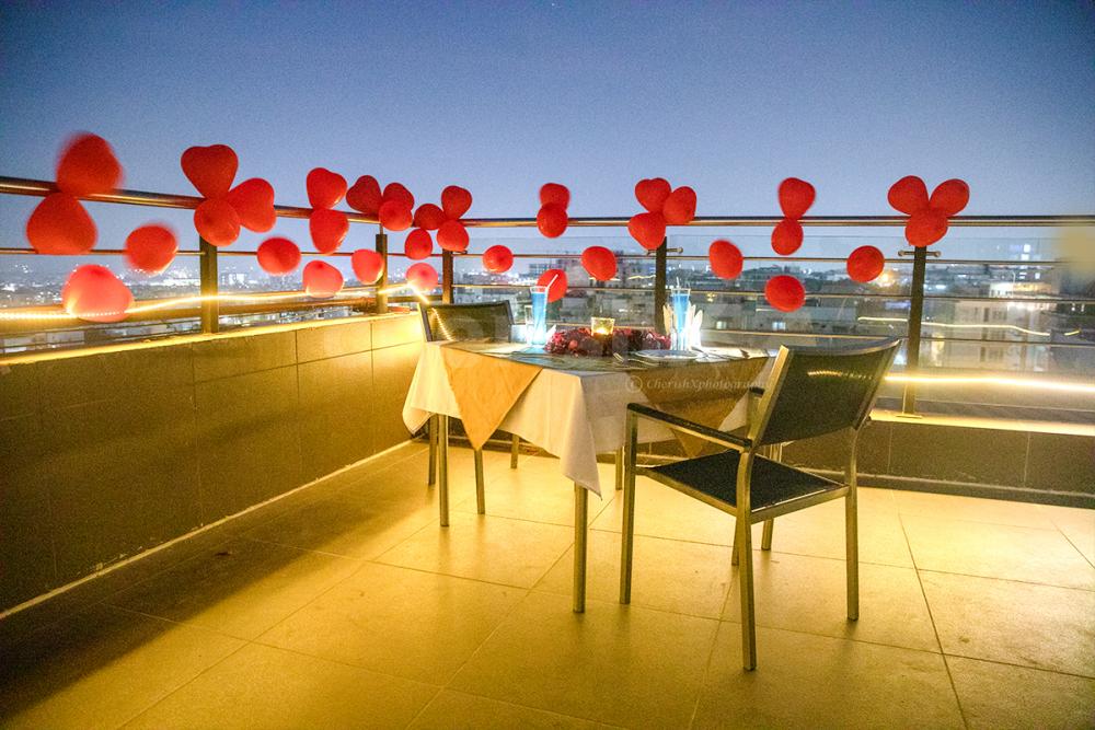 The rooftop dinner at Ebony with exclusive CherishX arrangements will make your night even more special