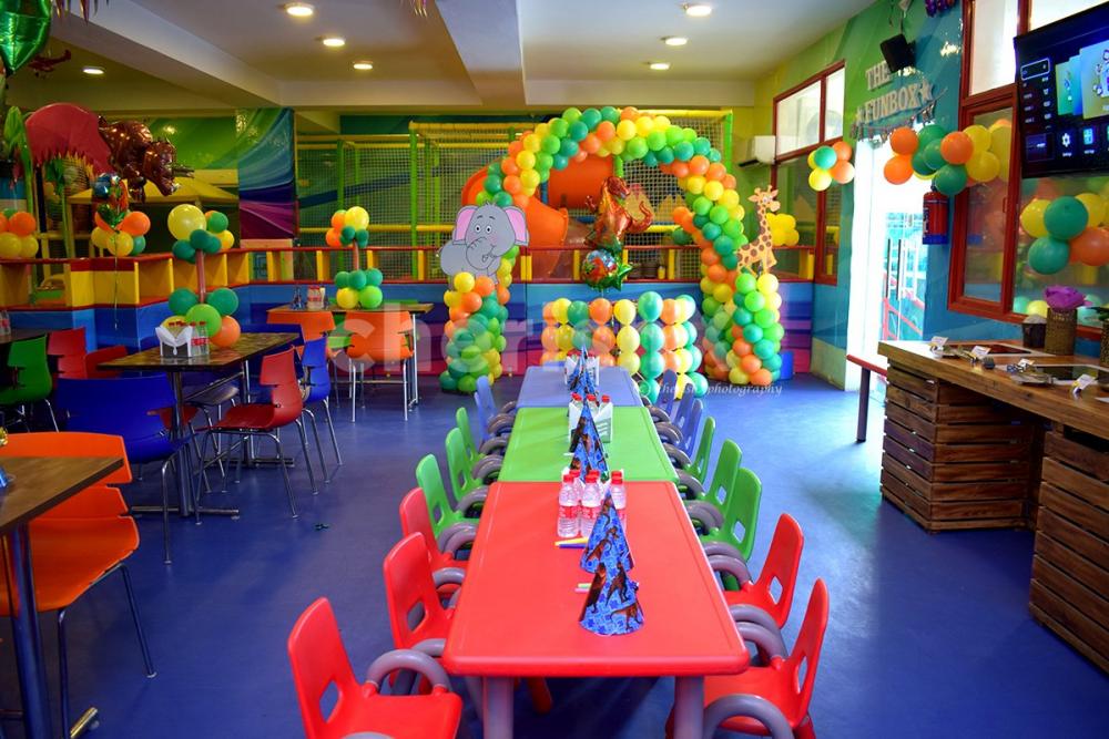 The decor is spread out in the whole place to give a Jungle-like look.