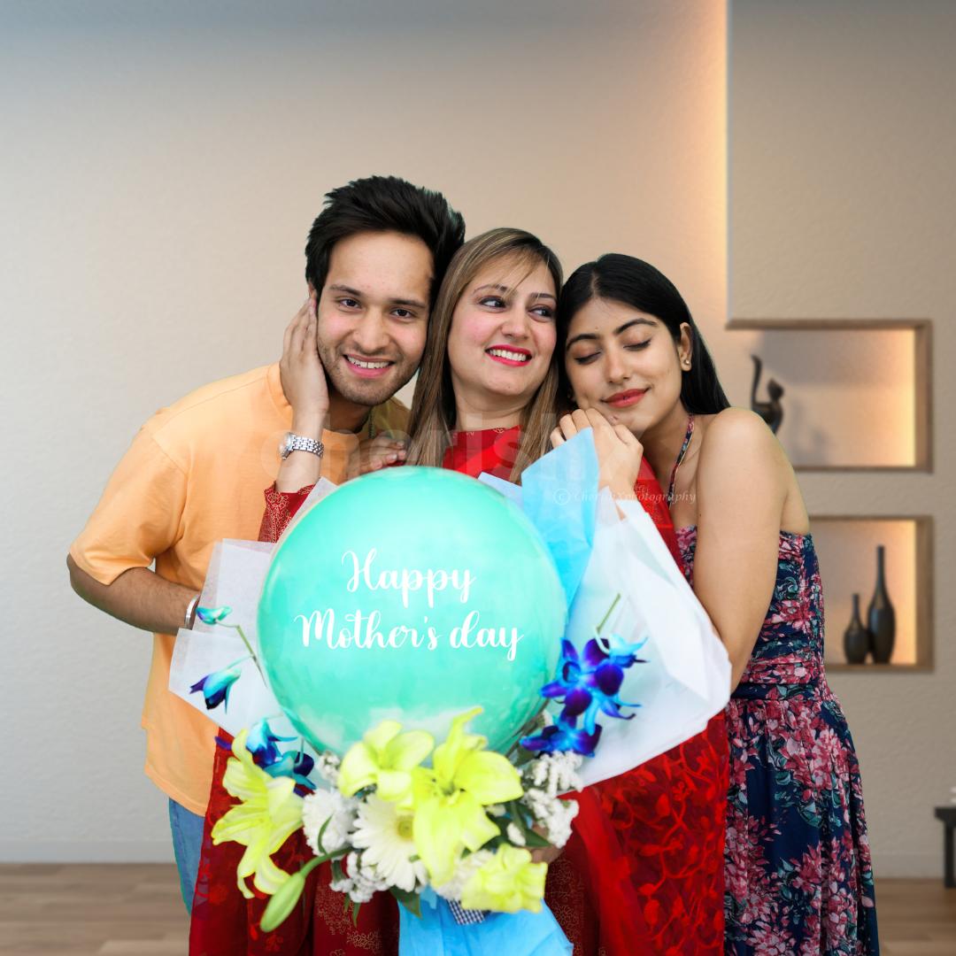 Gift your mother a unique surprise with this balloon bouquet