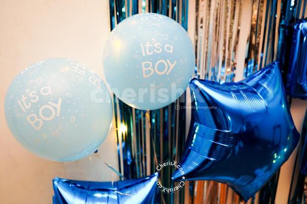 Make it special by getting a blue and white themed naming ceremony decoration!