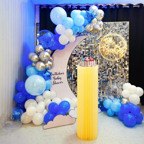 Step into a dreamy lunar lullaby as you celebrate your baby shower with our enchanting decorations.