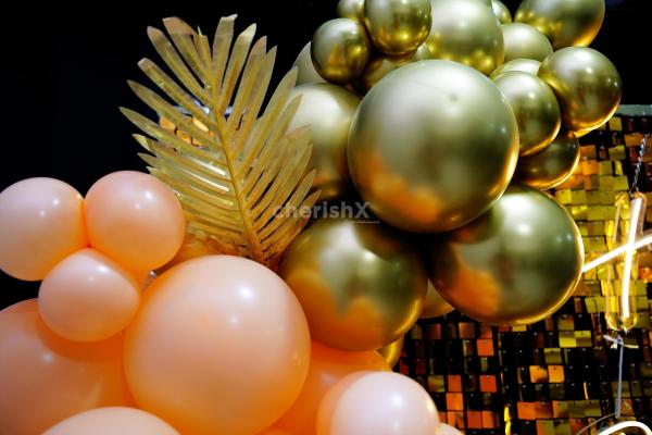 Golden Extravaganza can be your perfect backdrop for a birthday celebration filled with glitz and glamour.
