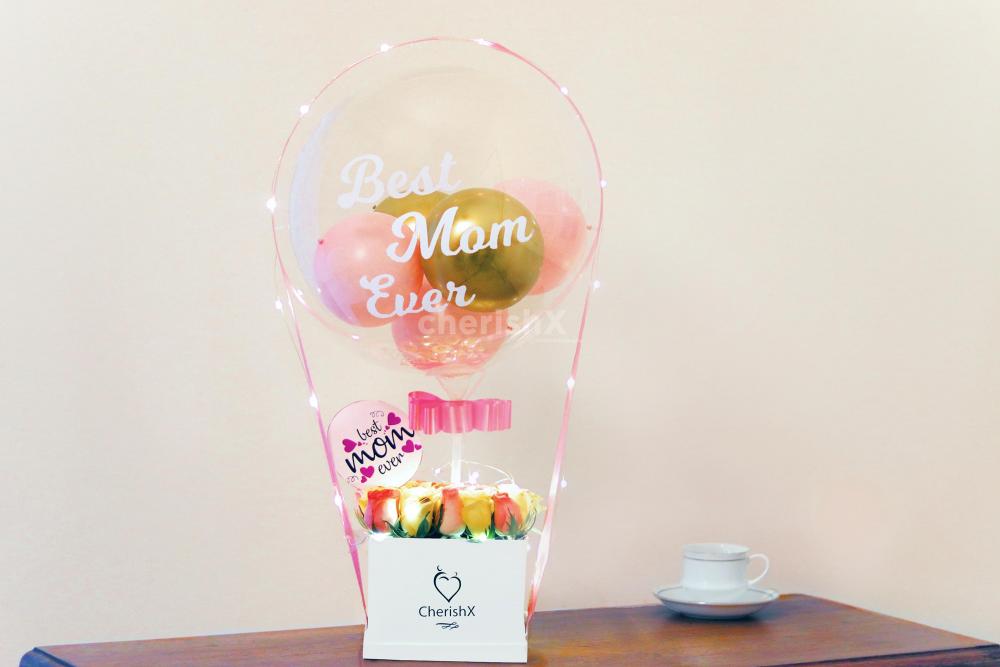 Bring your mother loads of happiness with CherishX's Mother's Day Gift Ideas- Balloon Bucket with Flowers!