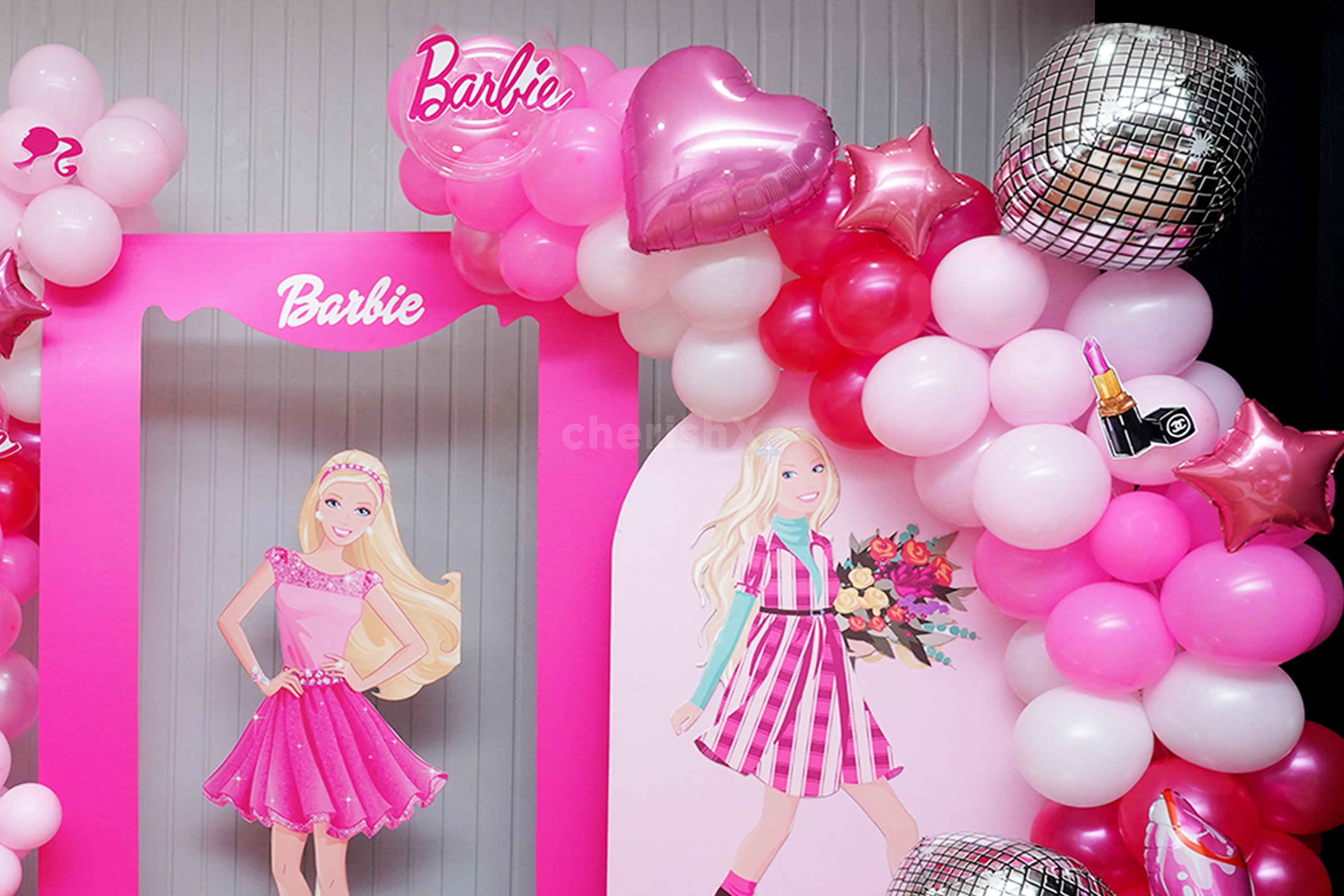 Host a birthday party with our pink Barbie Dreamland Decorations