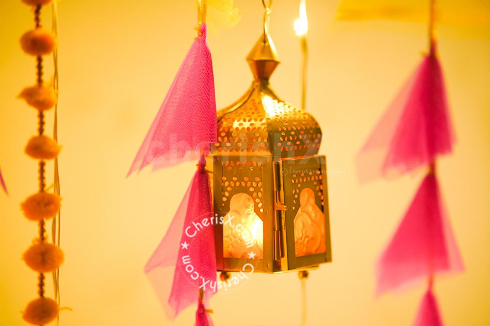 Colourful tassels, melodious bell hangings, and golden lamps exude timeless charm and classic aesthetics.