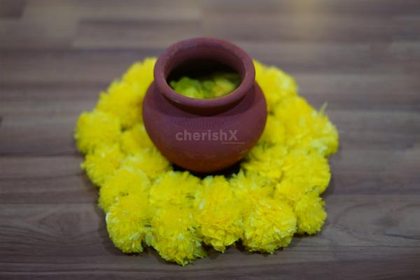 Create a spiritual aura for your Ganesh Chaturthi festivities.