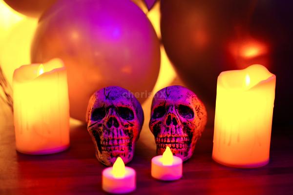 Trick or Treat ghost foil balloon Adds To The Thrilling Vibe Of The Decor
