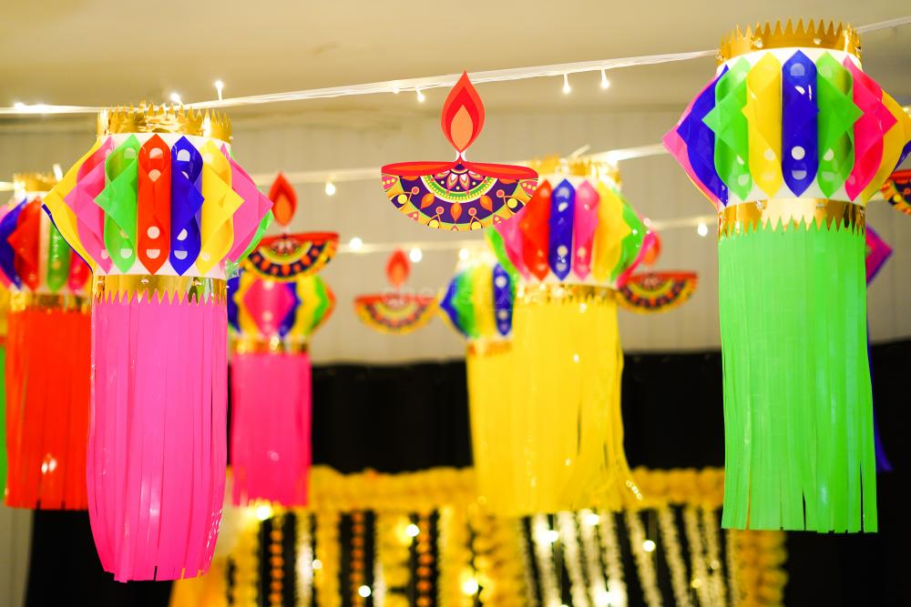 Let the festivities come alive with our dazzling lanterns - the perfect Diwali decor.