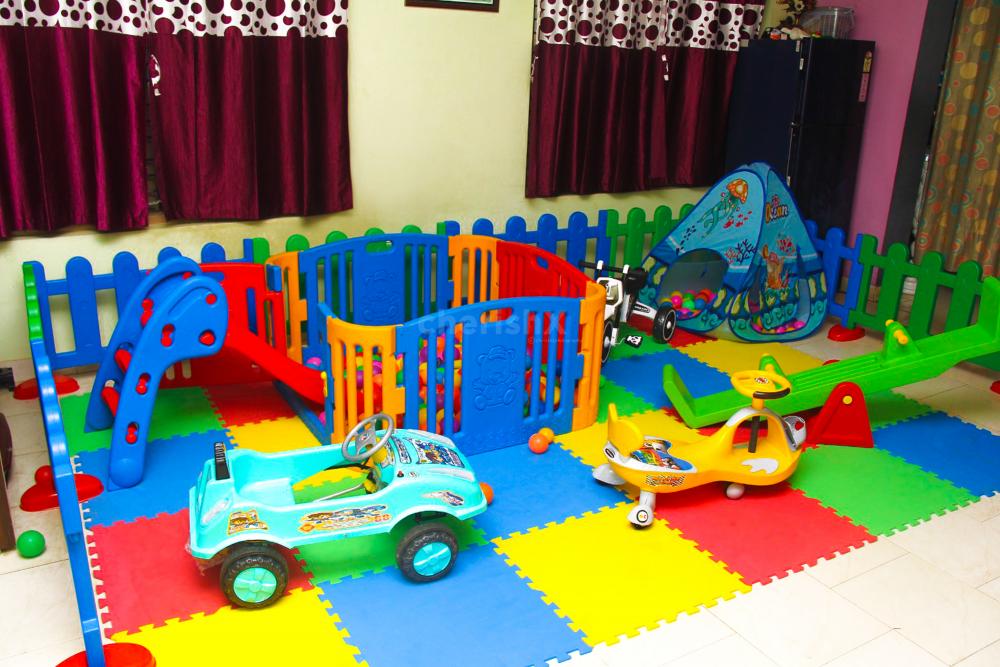 Arrange a Small Play Area Set Up For your Kids Birthday!