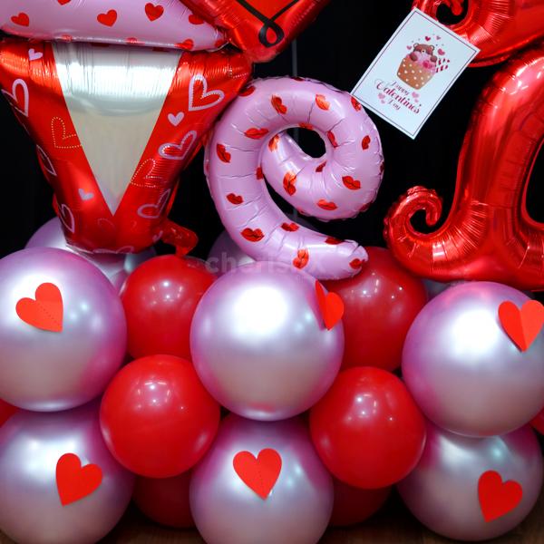 Pink Chrome & 10 Red Latex Balloons in Romantic Balloon Display