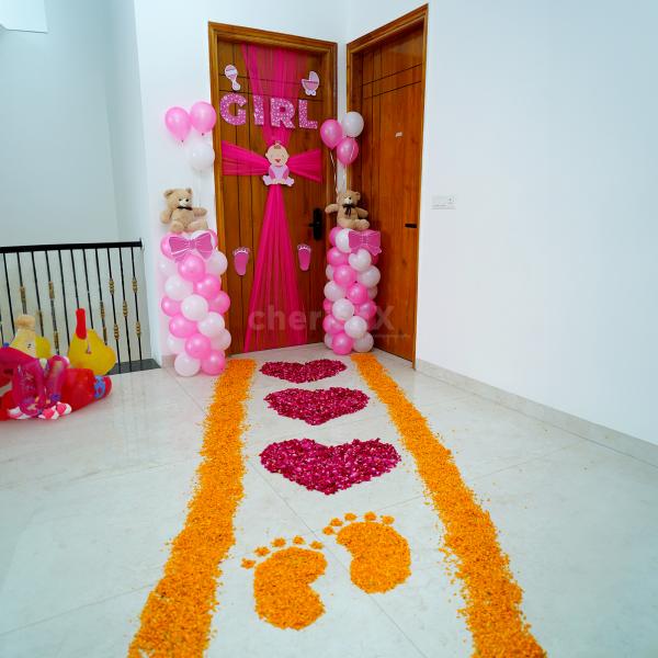 Welcome baby girl decoration with flowers