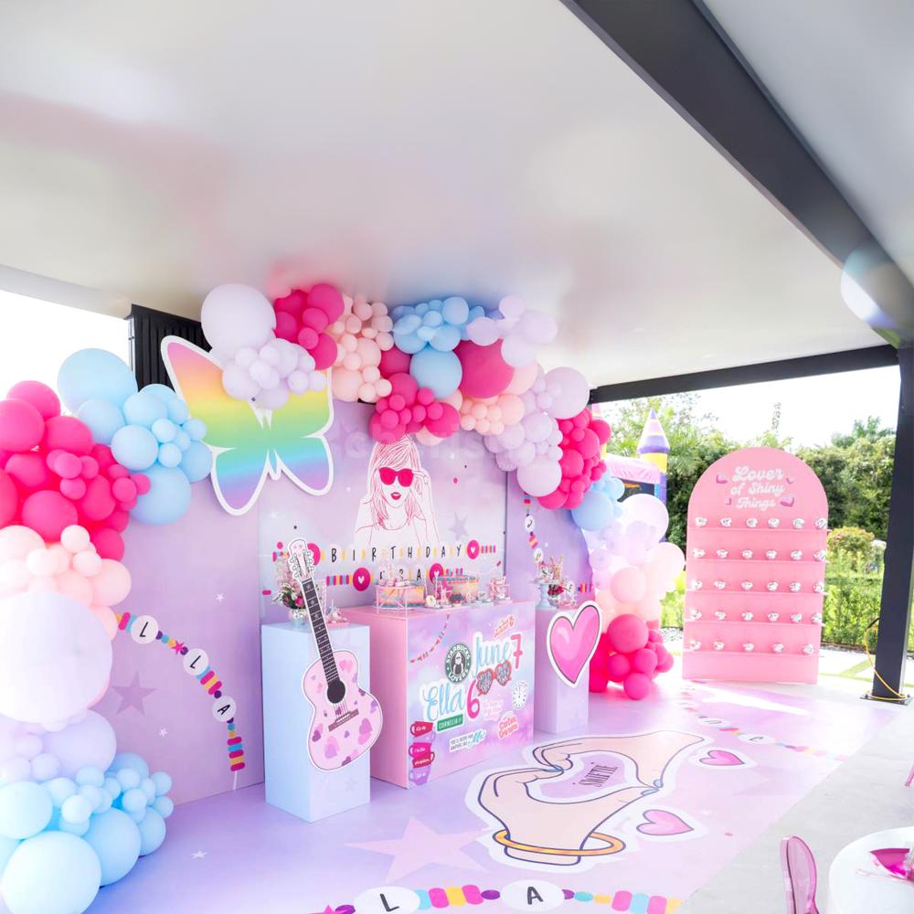 Simple blue and pink birthday decoration ideas